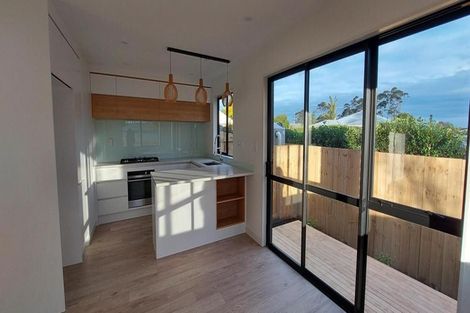 Photo of property in 29d Mackenzie Street, Te Atatu South, Auckland, 0610