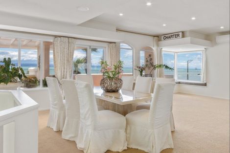 Photo of property in 14 Charles Street, Westshore, Napier, 4110