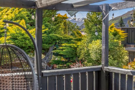 Photo of property in 32a Hunter Crescent, Wanaka, 9305