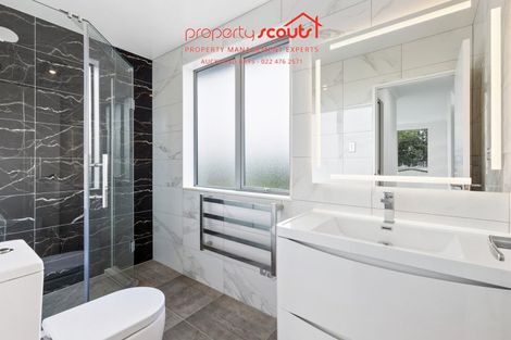 Photo of property in 103 Beach Haven Road, Beach Haven, Auckland, 0626