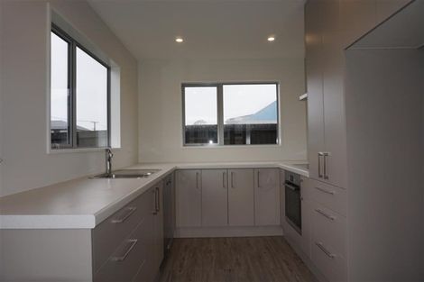 Photo of property in 3/97 Packe Street, Edgeware, Christchurch, 8013