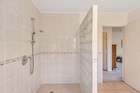 Photo of property in 70 Nilgiri Road, Poraiti, Napier, 4182