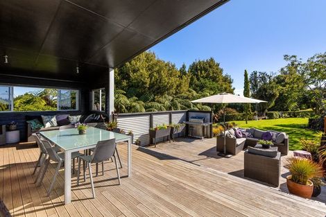 Photo of property in 418 Kaipikari Road, Urenui, 4375