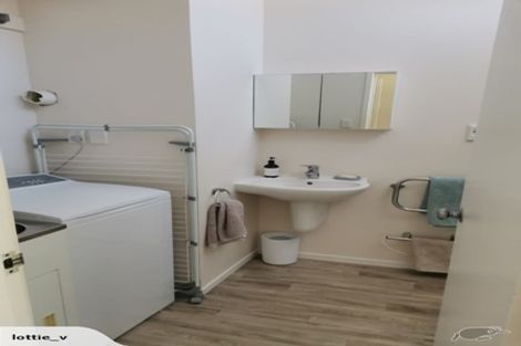 Photo of property in 85e Stottholm Road, Titirangi, Auckland, 0604