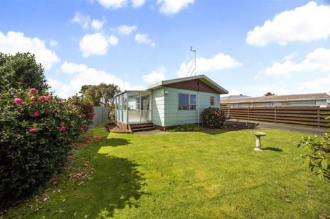 Photo of property in 198 Waihi Road, Hawera, 4610