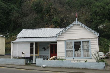 Photo of property in 25 Chaucer Road, Hospital Hill, Napier, 4110