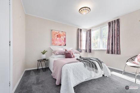 Photo of property in 72 Black Beech Street, Birchville, Upper Hutt, 5018