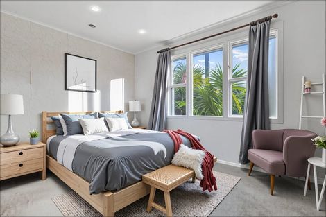 Photo of property in 8 Julian Place, Otara, Auckland, 2023
