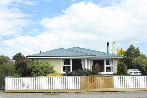 Photo of property in 121 Blackett Street, Rangiora, 7400
