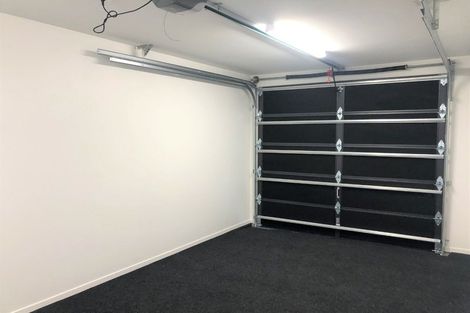 Photo of property in 4u2 Heath Street, Saint Andrews, Hamilton, 3200