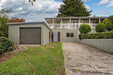 Photo of property in 114 Tuhikaramea Road, Dinsdale, Hamilton, 3204
