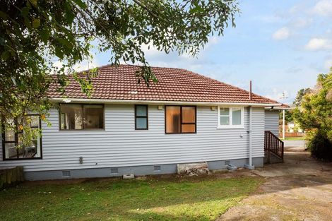 Photo of property in 15 Chew Place, Ranui, Porirua, 5024