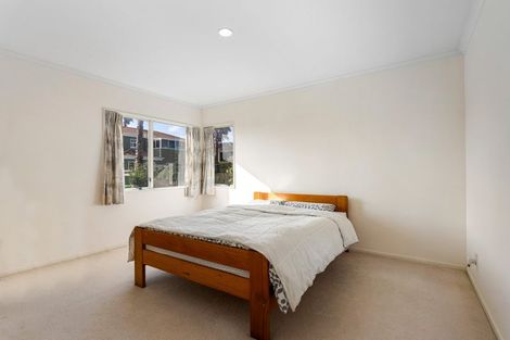 Photo of property in 19 Belgate Place, Somerville, Auckland, 2014