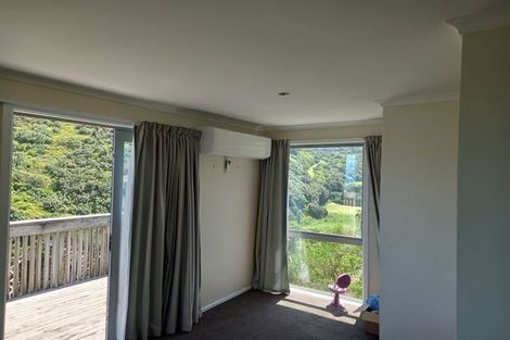 Photo of property in 54d Hungerford Road, Houghton Bay, Wellington, 6023