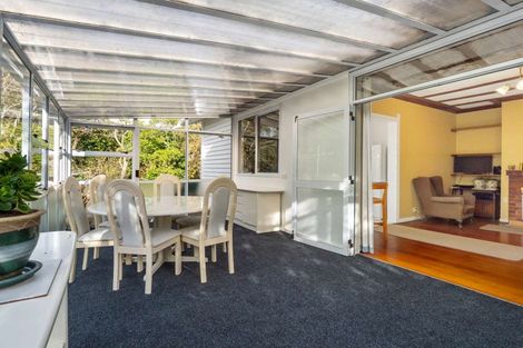 Photo of property in 32 Hutchison Crescent, Durie Hill, Whanganui, 4500