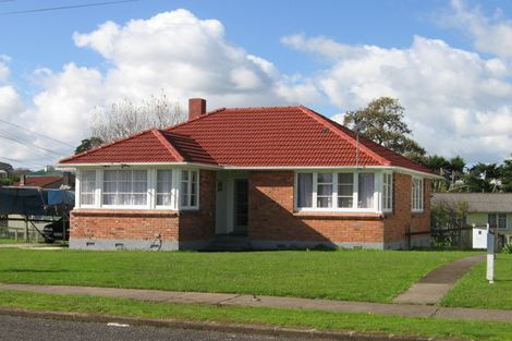 Photo of property in 15 Guthrey Place, Otara, Auckland, 2023