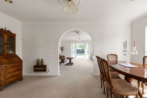 Photo of property in 81 Reynolds Road, Havelock North, 4130