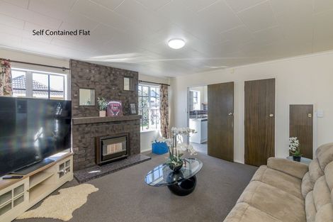 Photo of property in 5 Titoki Place, Levin, 5510