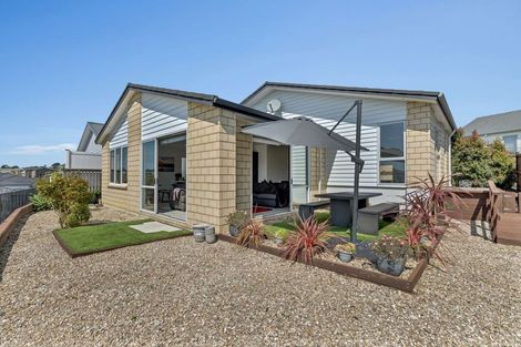Photo of property in 16 Kiwa Crescent, Gulf Harbour, Whangaparaoa, 0930
