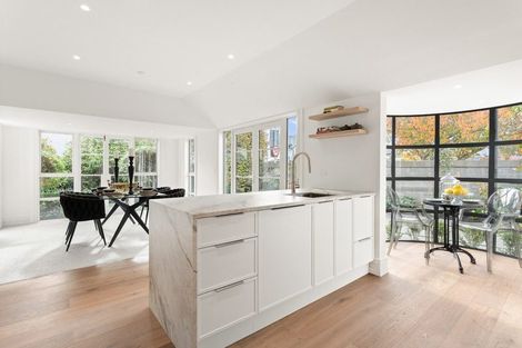 Photo of property in 17 Allister Avenue, Merivale, Christchurch, 8014