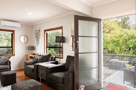 Photo of property in 207 Leo Street, Akina, Hastings, 4122