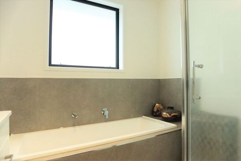 Photo of property in 54 Harding Drive, Papamoa Beach, Papamoa, 3118