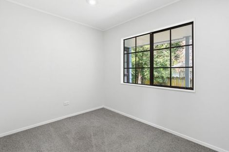 Photo of property in 18a Starforth Place, Henderson, Auckland, 0612