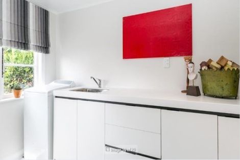 Photo of property in 35 Nuffield Avenue, Marewa, Napier, 4110