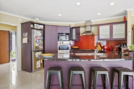 Photo of property in 20 Thames Street, Welbourn, New Plymouth, 4310