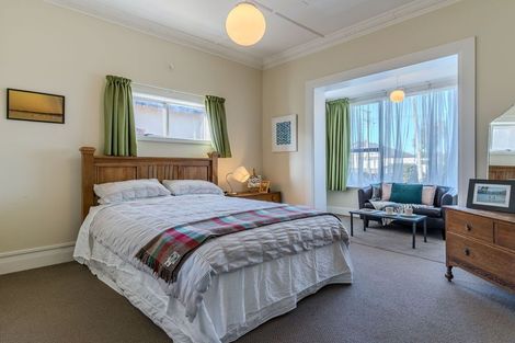 Photo of property in 362 Bay View Road, Saint Clair, Dunedin, 9012