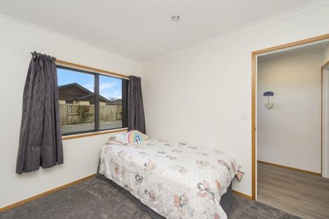 Photo of property in 19 Holford Place, Huntington, Hamilton, 3210