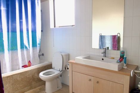Photo of property in Point Ridge, 130 Gills Road, Albany Heights, Auckland, 0632