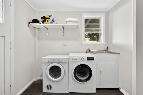 Photo of property in 32 Brougham Street, Nelson South, Nelson, 7010