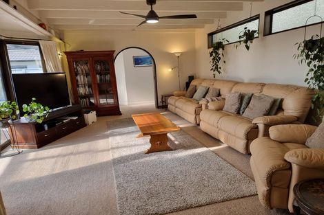 Photo of property in 1/117 Guppy Road, Taradale, Napier, 4112