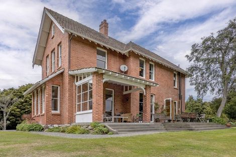 Photo of property in Sundrum, 52 Rae Road, Woodbury, Geraldine, 7991