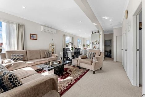 Photo of property in 21 Kautami Avenue, Papatoetoe, Auckland, 2025