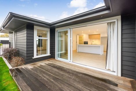 Photo of property in 29 Freedom Drive, Kelvin Grove, Palmerston North, 4414