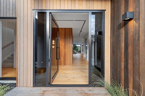 Photo of property in 32 Gavin Black Street, Meeanee, Napier, 4183