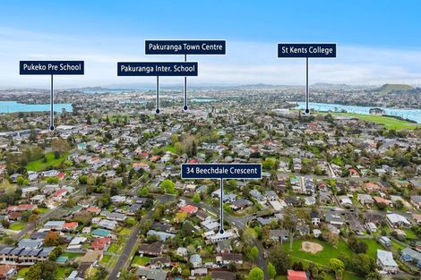Photo of property in 34 Beechdale Crescent, Pakuranga Heights, Auckland, 2010