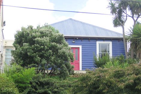 Photo of property in 12 Honiana Te Puni Street, Aro Valley, Wellington, 6021