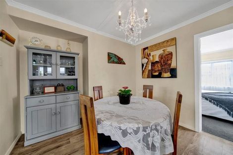 Photo of property in 40 Grey Street, Normanby, Hawera, 4614
