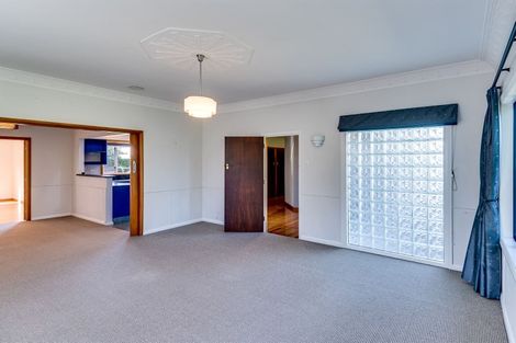 Photo of property in 23 Anzac Avenue, Onekawa, Napier, 4110