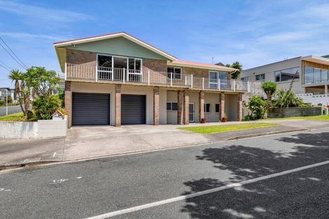 Photo of property in 2 Hobson Street, New Plymouth, 4312