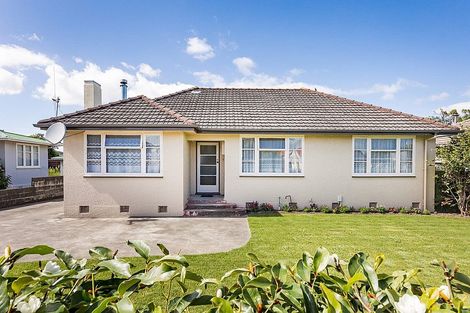 Photo of property in 20 Milton Street, Roslyn, Palmerston North, 4414
