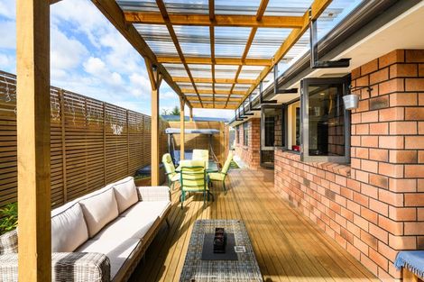 Photo of property in 21 Millbrook Place, Ashhurst, 4810