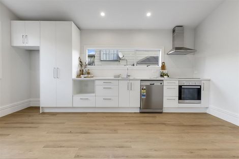 Photo of property in 7/16 Grenville Street, Waltham, Christchurch, 8011