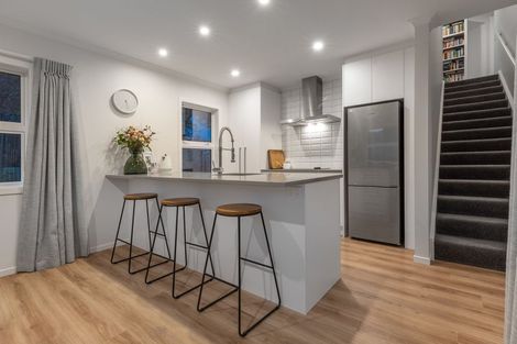 Photo of property in 46 Nimmo Avenue West, Waikanae, 5036