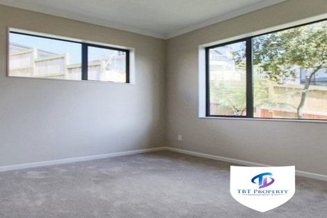 Photo of property in 25c Arrowsmith Drive, Flat Bush, Auckland, 2019