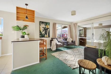 Photo of property in 4/5 Hereford Street, Stoke, Nelson, 7011