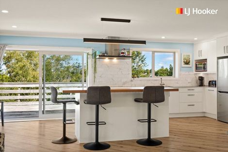 Photo of property in 8 Salmond Street, Halfway Bush, Dunedin, 9010